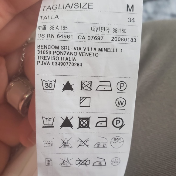 *Clearance*❗❗SISLEY Sleeveless White Blouse, Size M - Picture 7 of 8